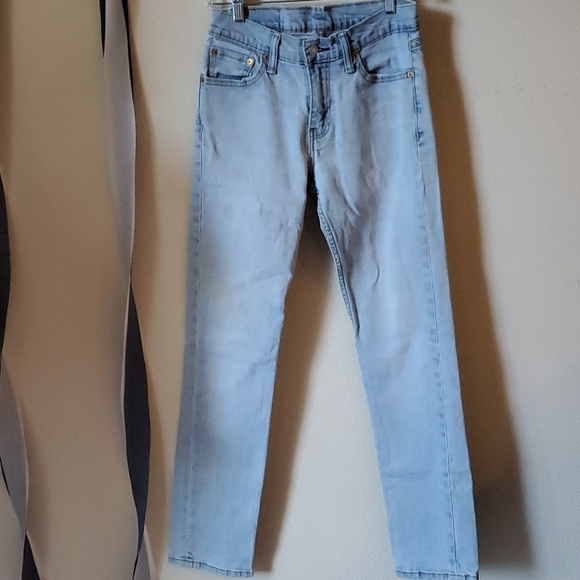 Men Levi Jeans - Picture 5 of 6